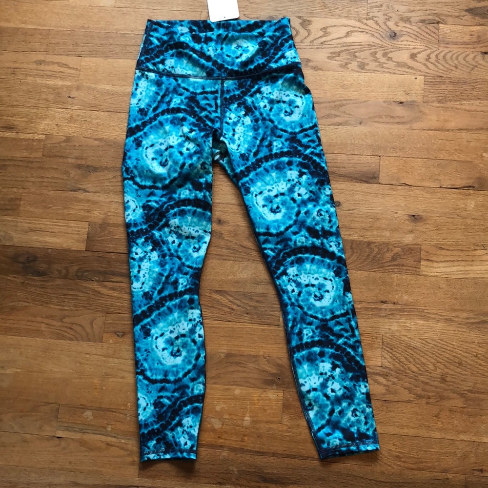 Fabletics high-waisted powerflex 7/8 leggings